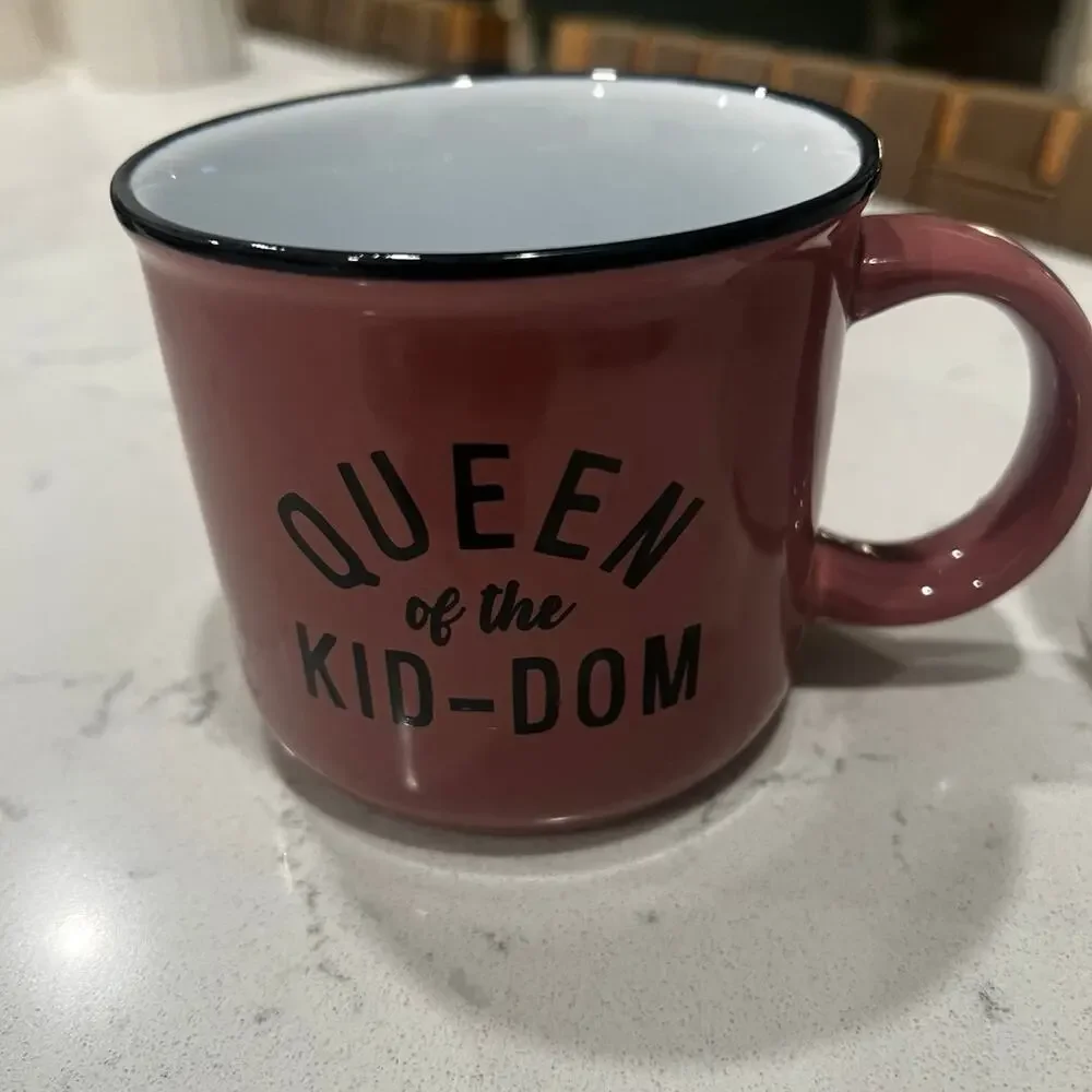 Mug lot for mom of littles!